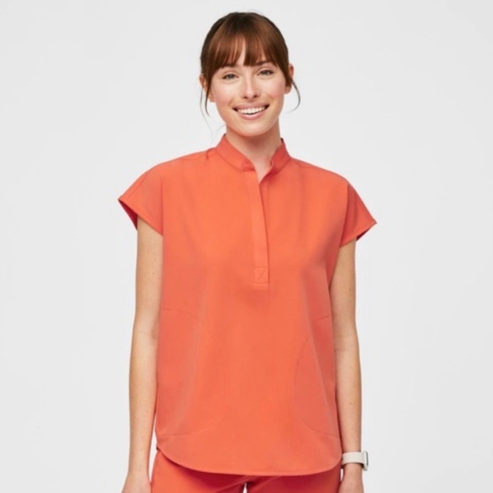 Figs Technical Collection Limited Edition Sunset Orange Scrub Top Size Medium